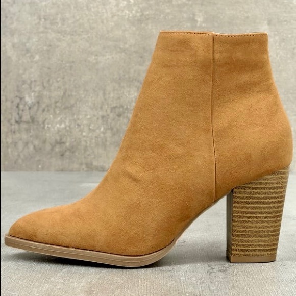 Lulus Shoes - Lulus Annelise Suede Ankle Booties, Camel